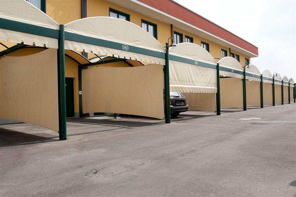 Hotel Maxim Anzola dell'Emilia Eksteriør bilde